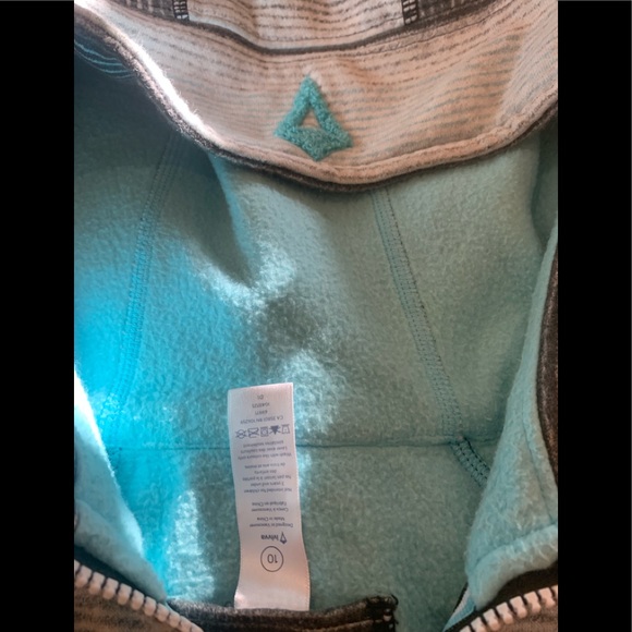 Ivivva jacket - Picture 3 of 3